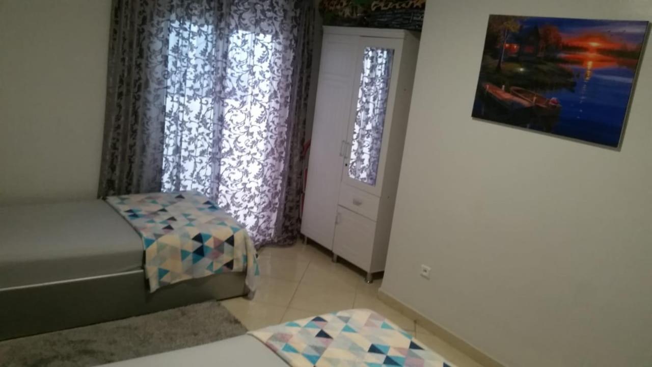Appartement A Tanger Deux Chambres Esterno foto